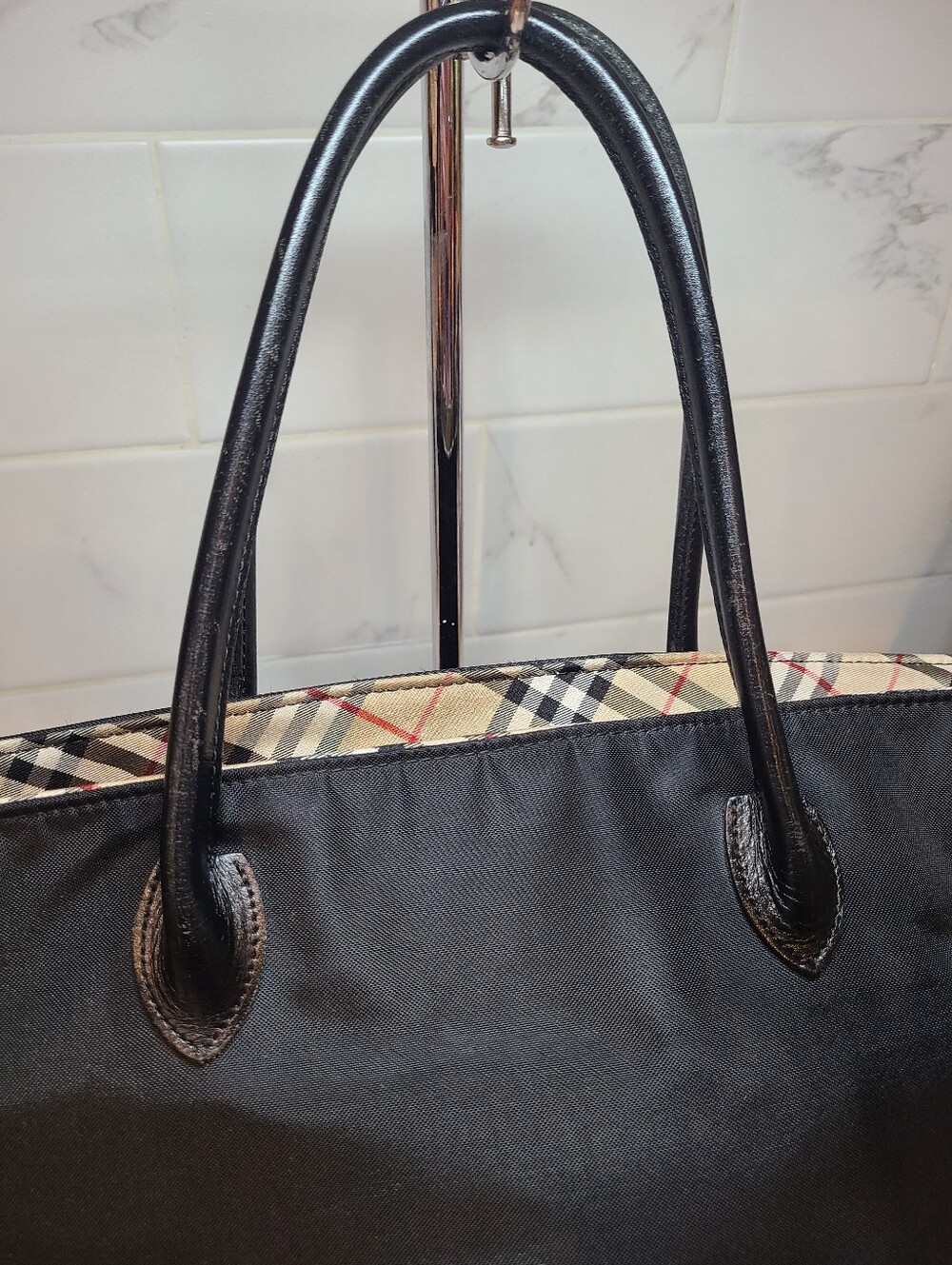 Burberry Blue Label Nova Check Nylon Tote With Leather Handles - Picture 9 of 13